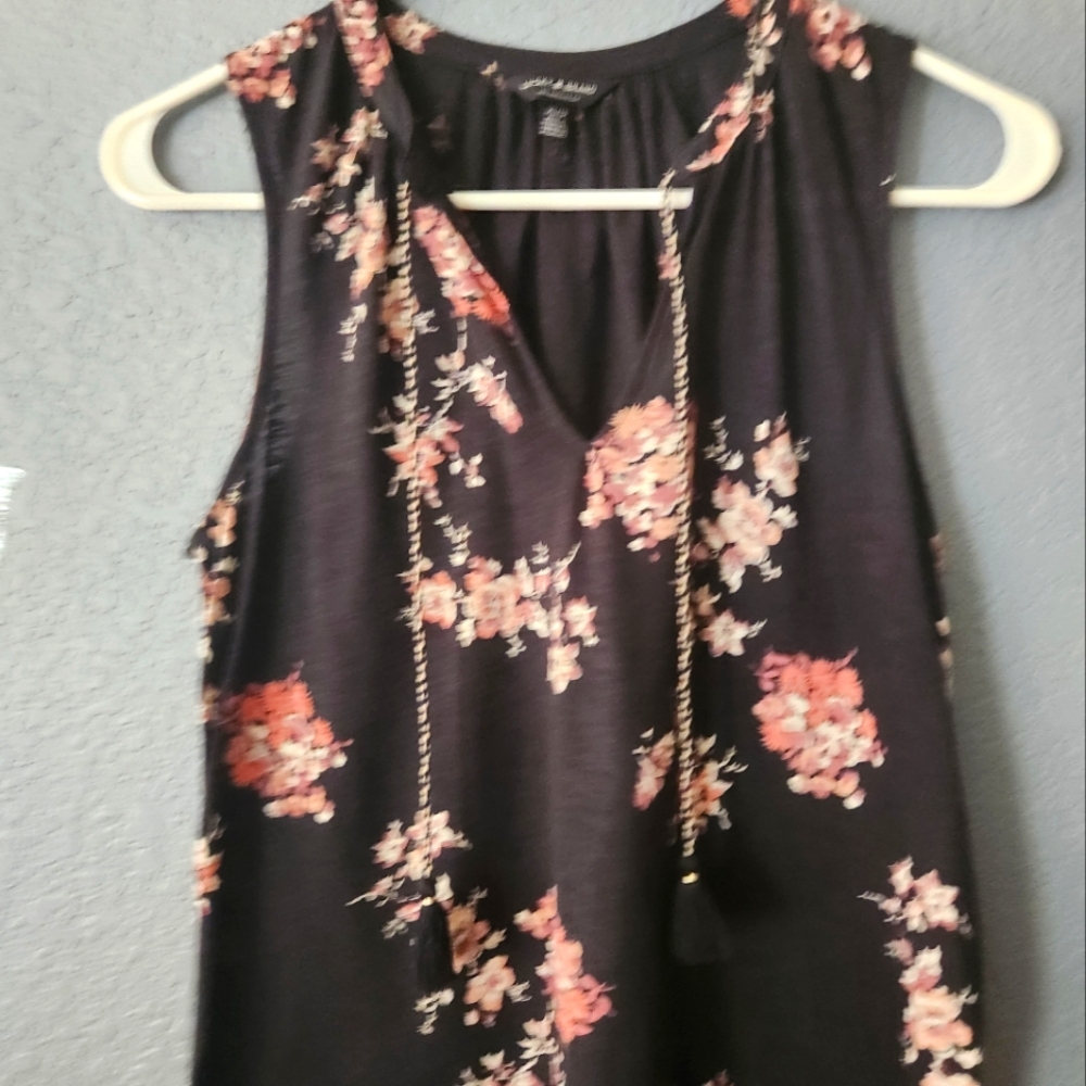 Lucky Brand Black and Pink Floral Tank Top